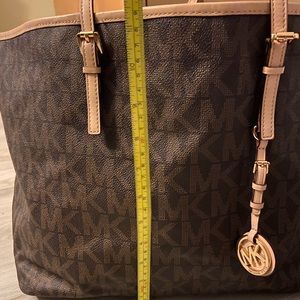 COPY - Michael Kors handbag